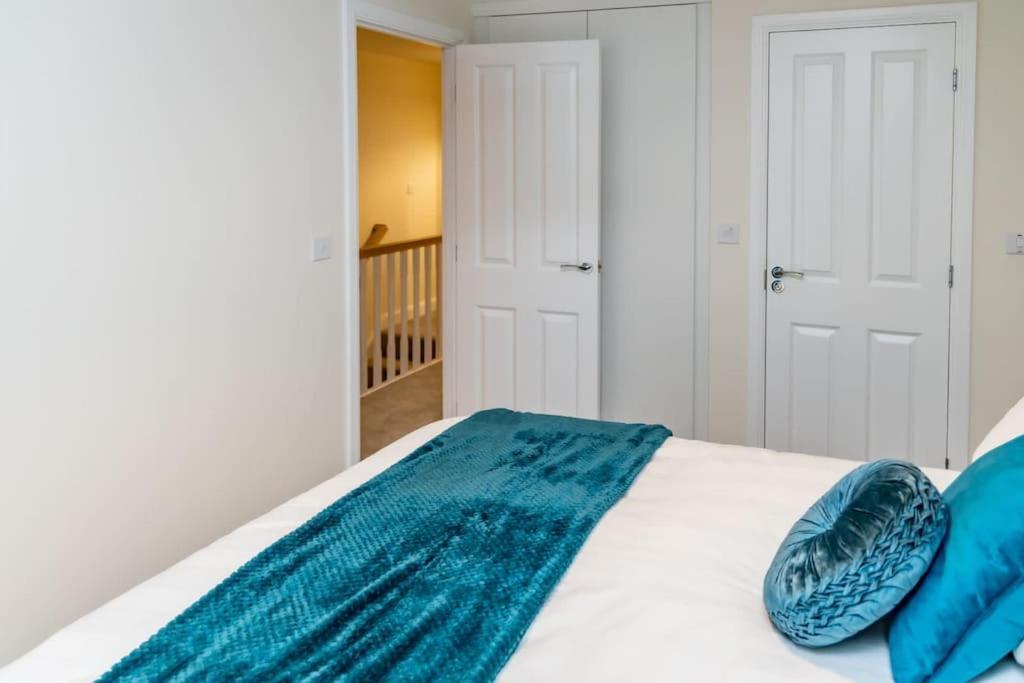 Cozy 3 Bed Sasha House In Beeston Nottingham Exterior foto